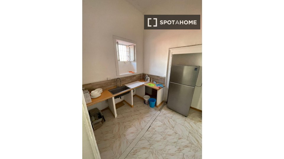 Double room Naples, 8 beds — photo 7