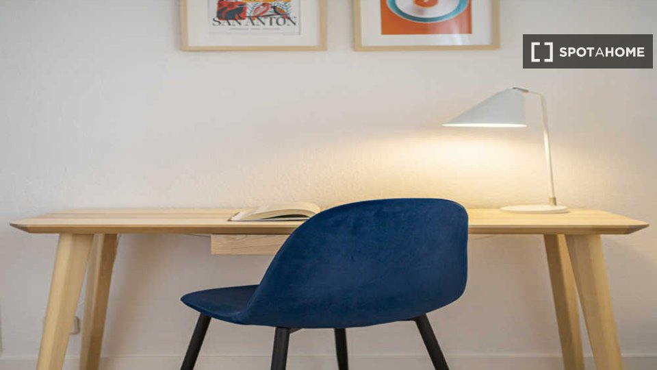 Double room Madrid, 16 beds — photo 49