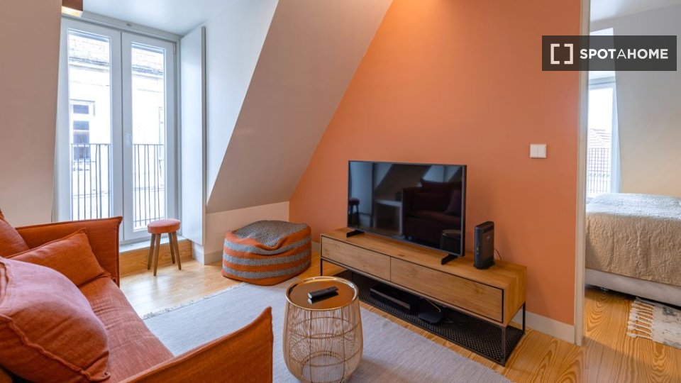 Apartment Lisbon, 1 bed — photo 8