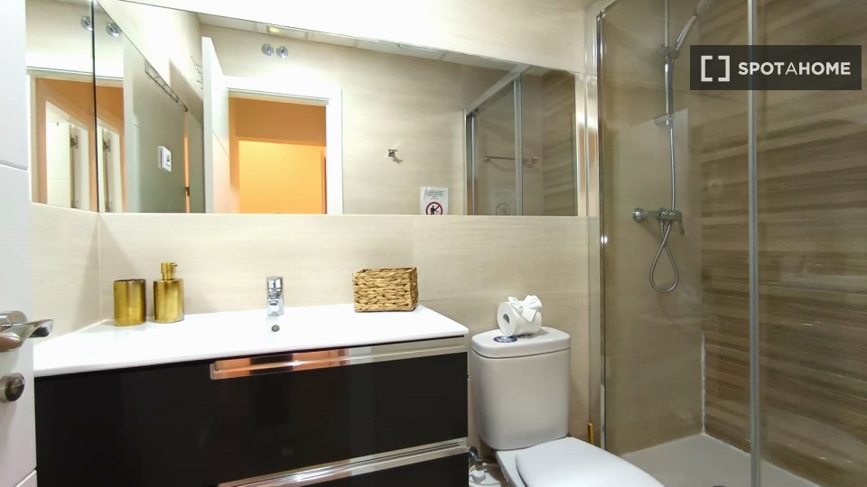 Apartment Madrid, 3 beds, 70m² — photo 30