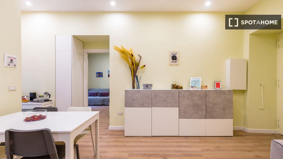 Apartment Naples, 1 bed, 65m² — photo 17