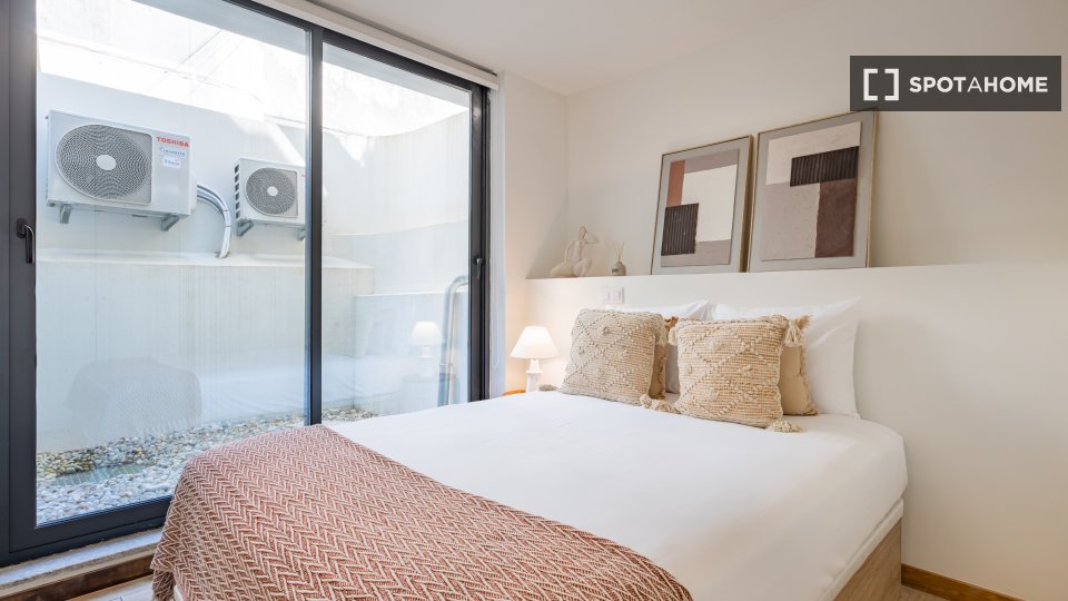 Apartment Porto, 1 bed — photo 2