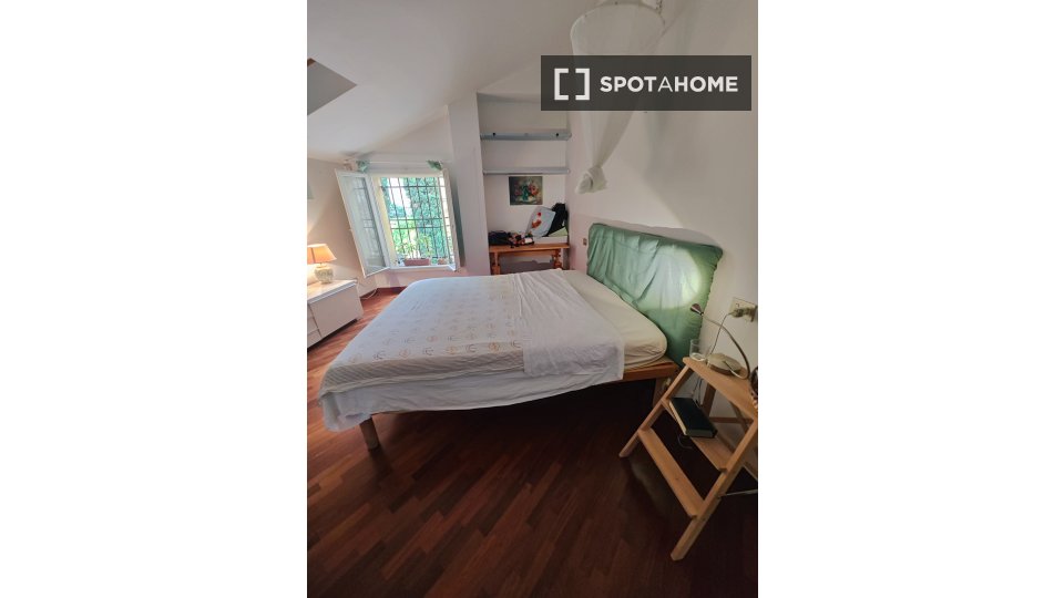 Double room Bologna, 2 beds — photo 1