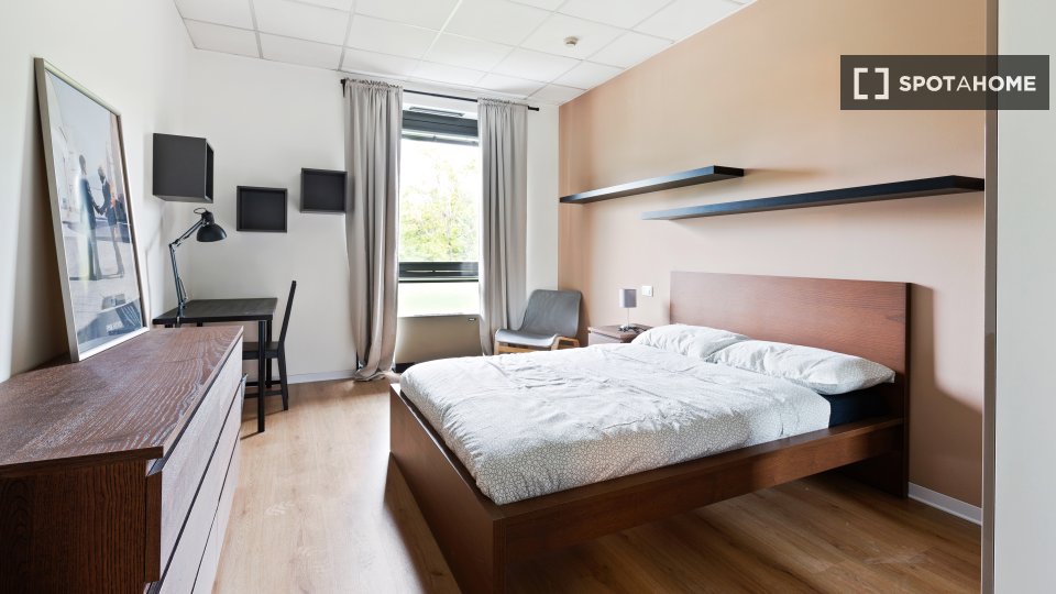 Double room Milan, 8 beds, 173m² — photo 9