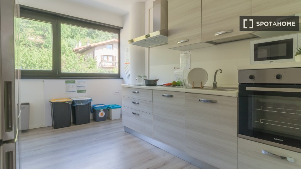 Double room Trento, 25 beds — photo 11