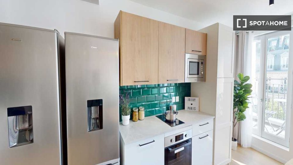 Double room Paris, 9 beds, 160m² — photo 10