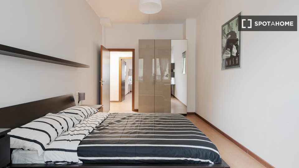 Double room Milan, 12 beds, 320m² — photo 1