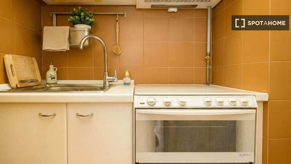 Apartment Milan, 1 bed, 48m² — photo 24