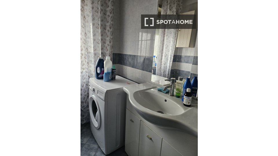 Double room Rome, 4 beds, 127m² — photo 8