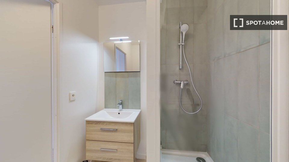 Double room Paris, 10 beds — photo 6