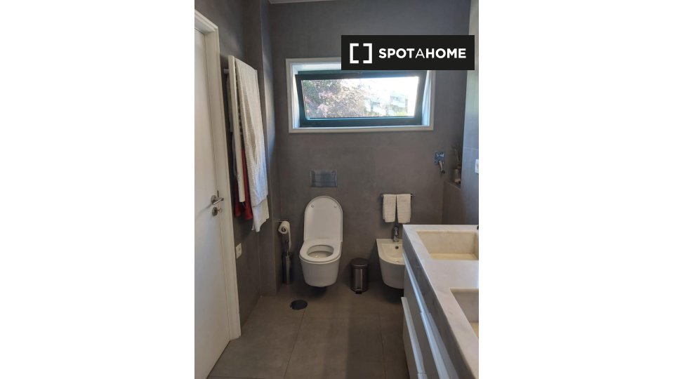 Apartment Porto, 4 beds, 160m² — photo 14