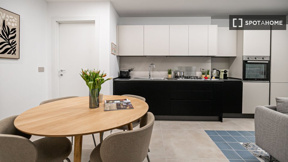 Apartment Milan, 4 beds, 125m² — photo 18
