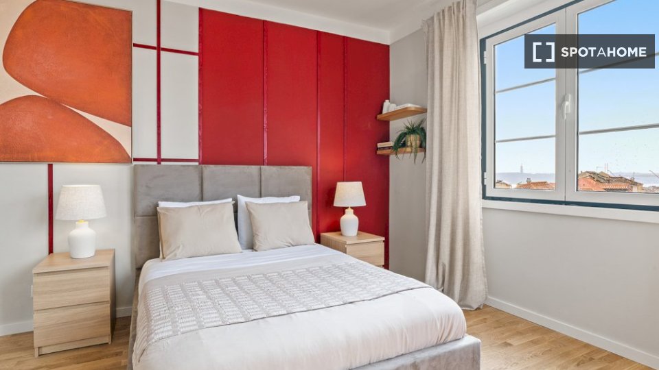 Double room Lisbon, 4 beds — photo 13