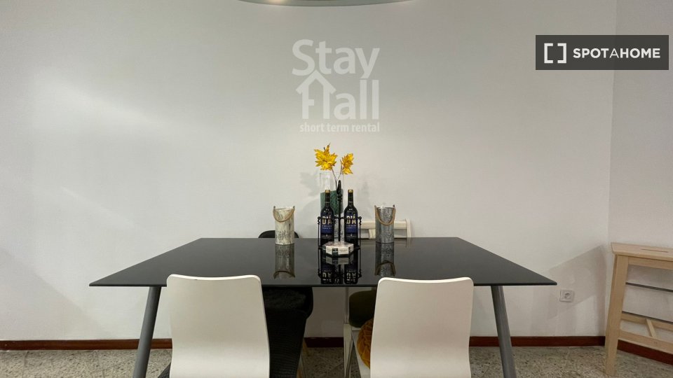 Apartment mono Barcelona, 45m² — photo 2