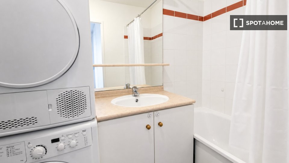 Chambre double Paris, 4 chambres — photo 24