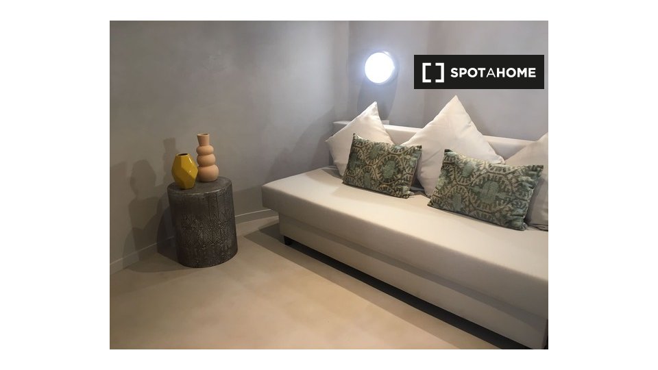 Apartment Milan, 2 beds, 43m² — photo 3