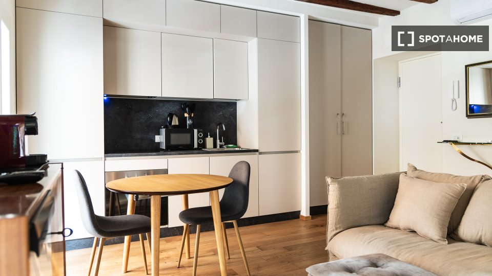 Apartment Milan, 1 bed — photo 3