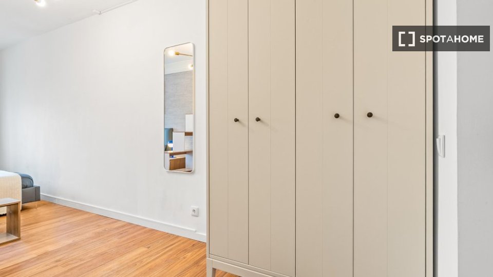 Double room Lisbon, 9 beds — photo 3