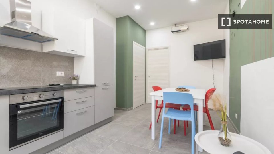Apartment Turin, 1 bed — photo 9