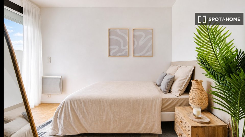 Chambre double Paris, 5 chambres — photo 20