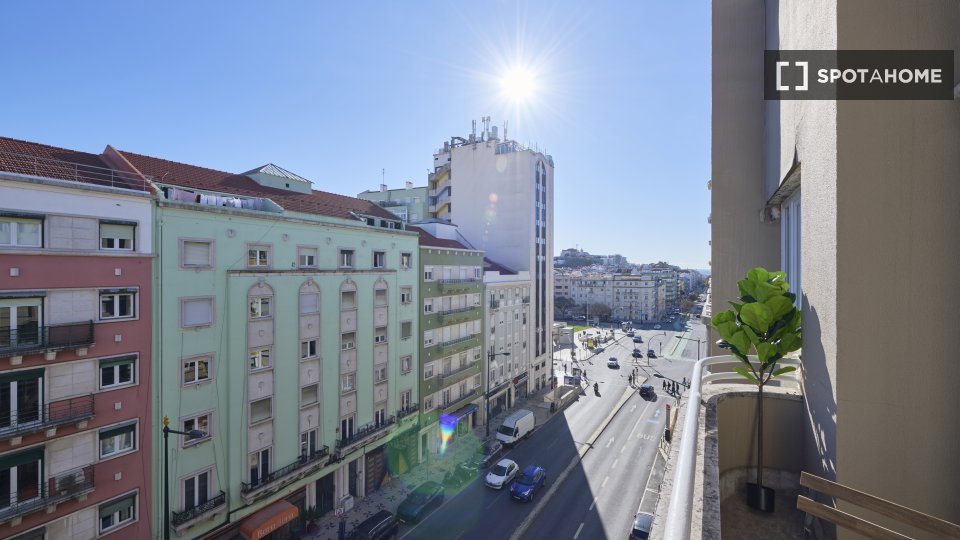 Double room Lisbon, 11 beds — photo 25