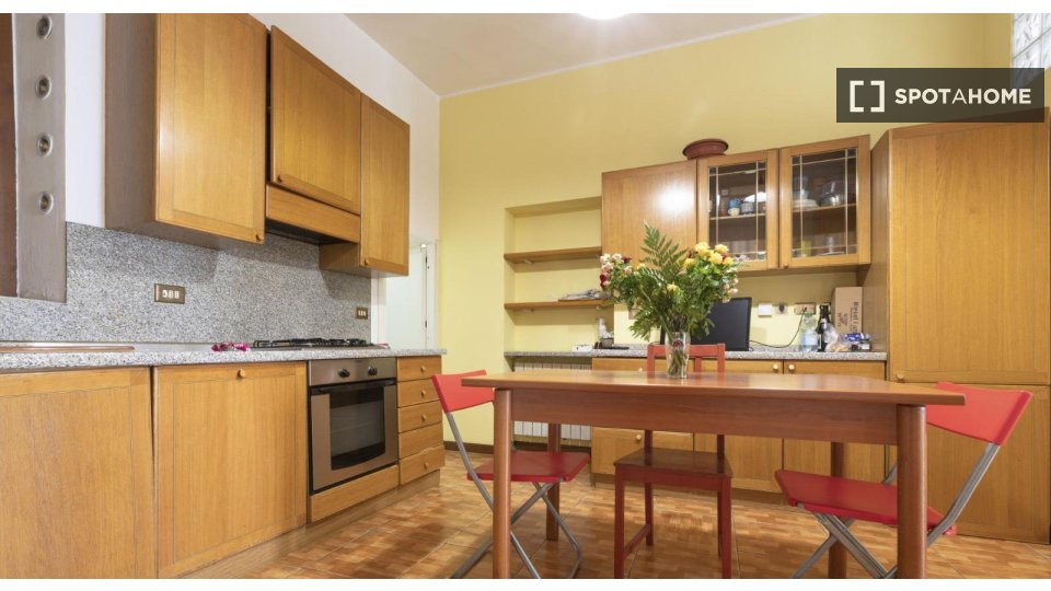 Apartment Milan, 2 beds, 68m² — photo 8