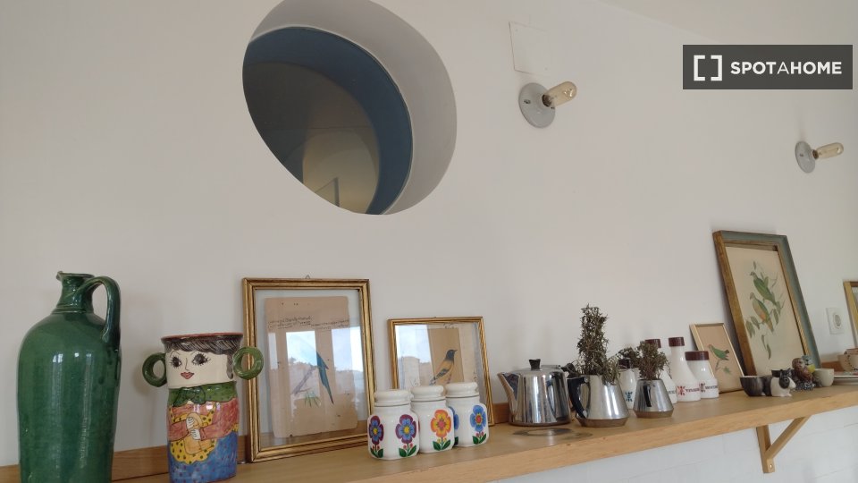 Apartment Lisbon, 2 beds, 60m² — photo 11