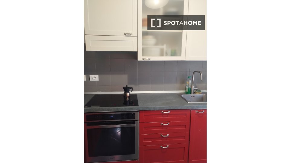 Double room Bologna, 1 bed, 16m² — photo 11