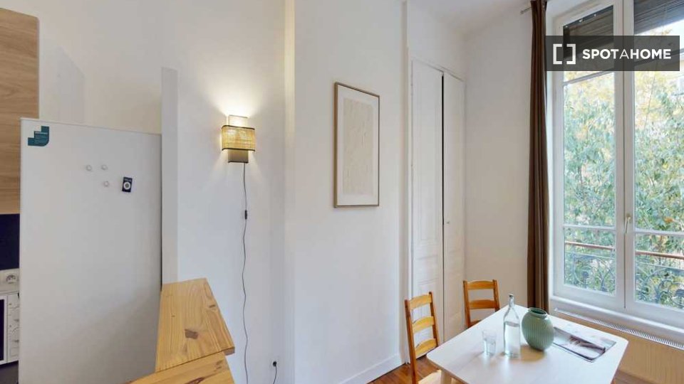 Double room Lyon, 4 beds, 80m² — photo 16
