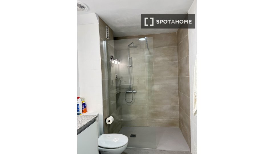 Apartment Valencia, 2 beds, 121m² — photo 9