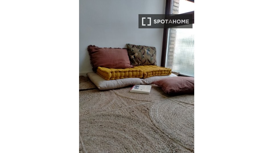 Double room Barcelona, 4 beds, 80m² — photo 6