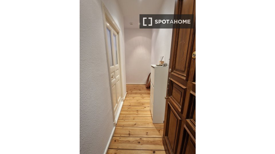 Apartment Berlin, 2 beds, 56m² — photo 8
