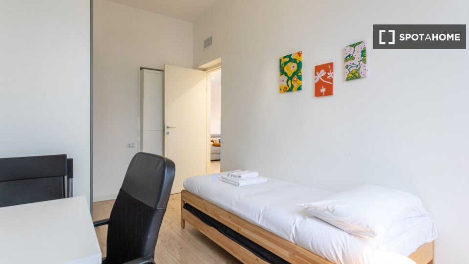 Apartment Milan, 2 beds, 70m² — photo 8