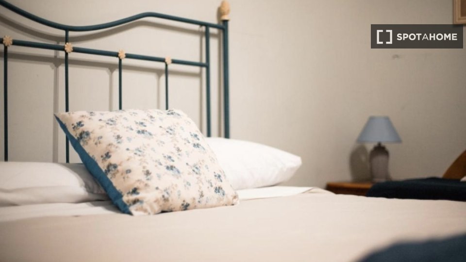 Double room Naples, 2 beds — photo 1