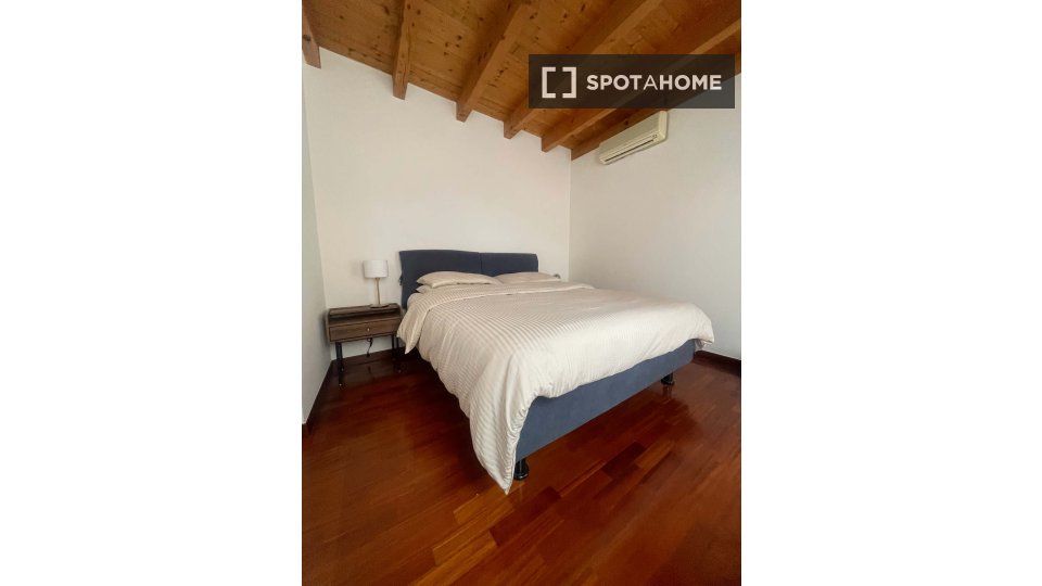 Appartamento Milano, 1 camera, 105m² — foto 19