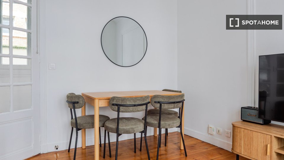 Apartment Paris, 2 beds, 53m² — photo 13