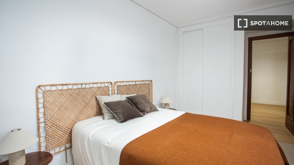 Double room Alicante, 7 beds — photo 4