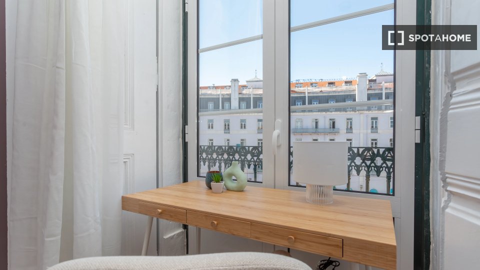 Double room Lisbon, 8 beds — photo 14