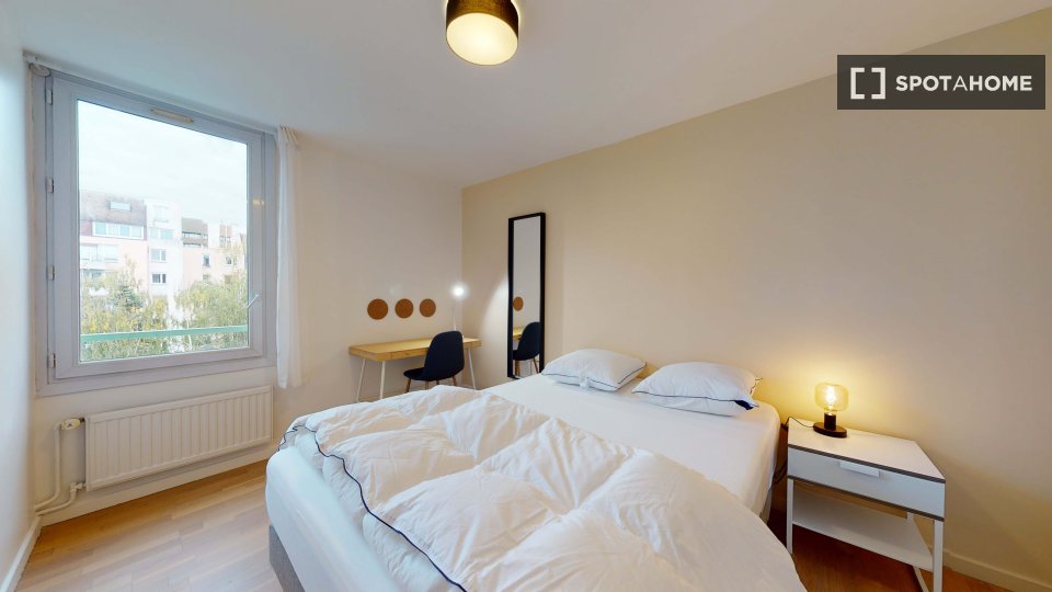Double room Paris, 15 beds — photo 14