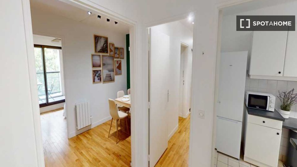 Double room Paris, 5 beds, 100m² — photo 3
