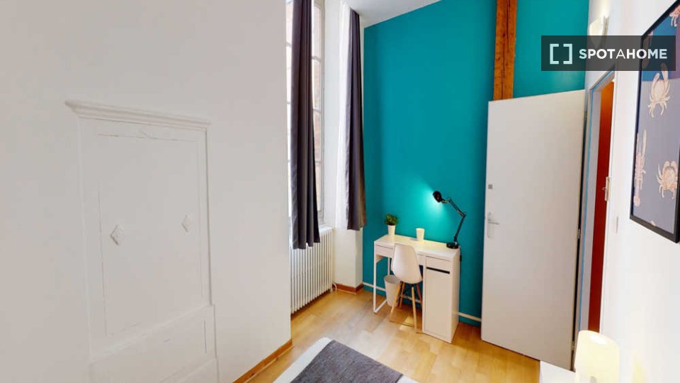 Double room Toulouse, 6 beds, 120m² — photo 2