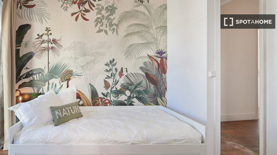Double room Lisbon, 13 beds — photo 2