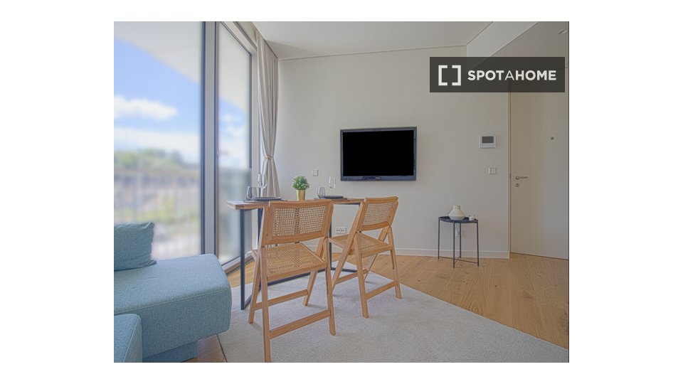 Apartment Lisbon, 1 bed — photo 20