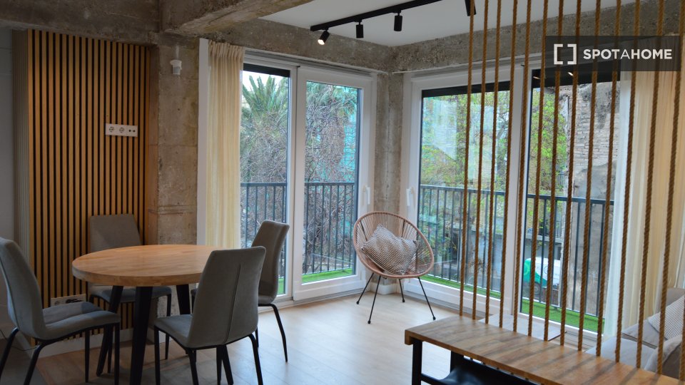 Apartment Valencia, 2 beds — photo 11