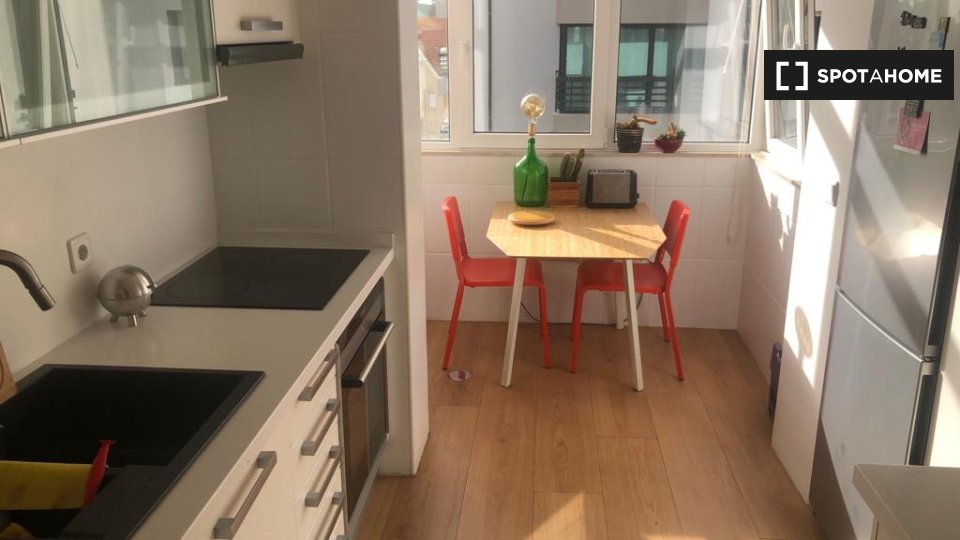 Double room Porto, 3 beds, 170m² — photo 7