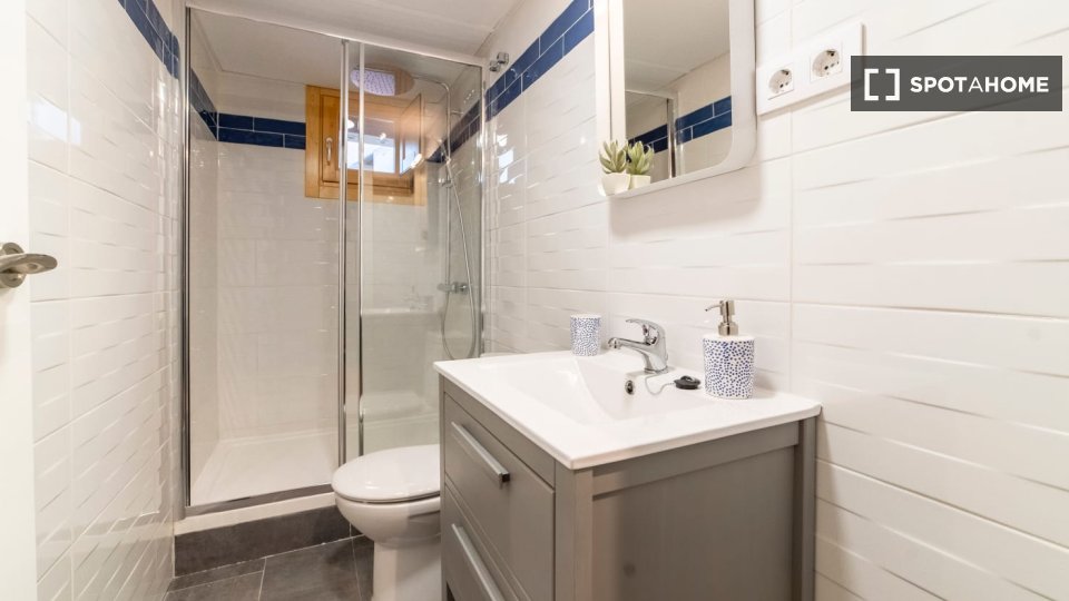 Apartment mono Barcelone, 43m² — photo 10