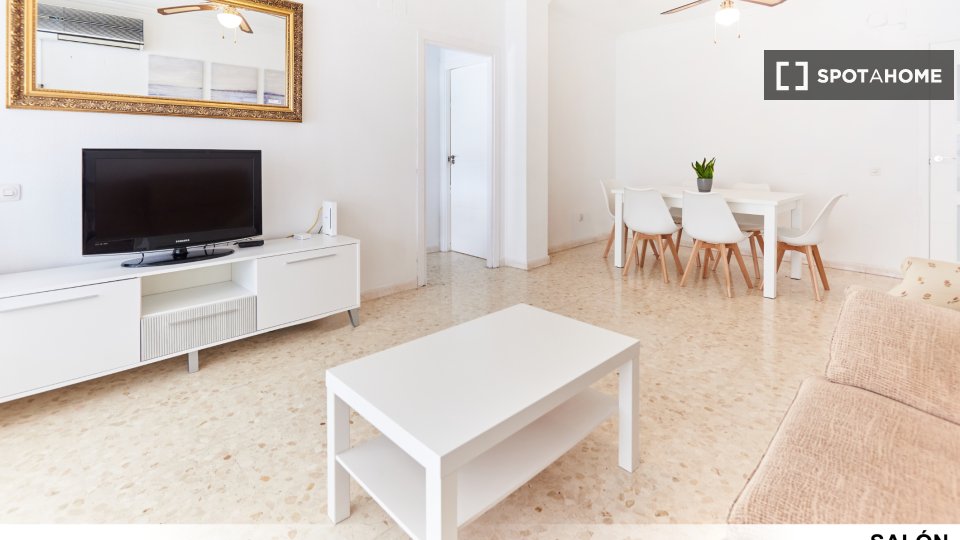 Double room Seville, 5 beds — photo 34