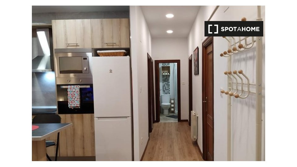 Apartment Bilbao, 4 beds — photo 3