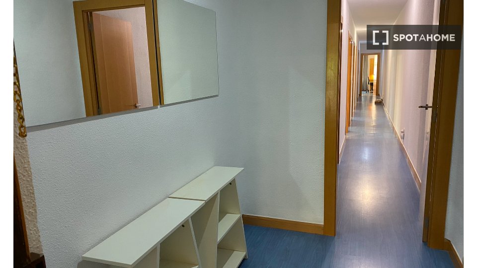 Double room Salamanca, 5 beds, 100m² — photo 6