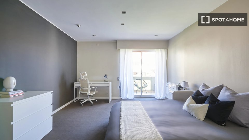 Double room Lisbon, 9 beds — photo 5